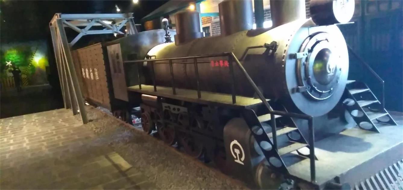 米脂县蒸汽火车模型